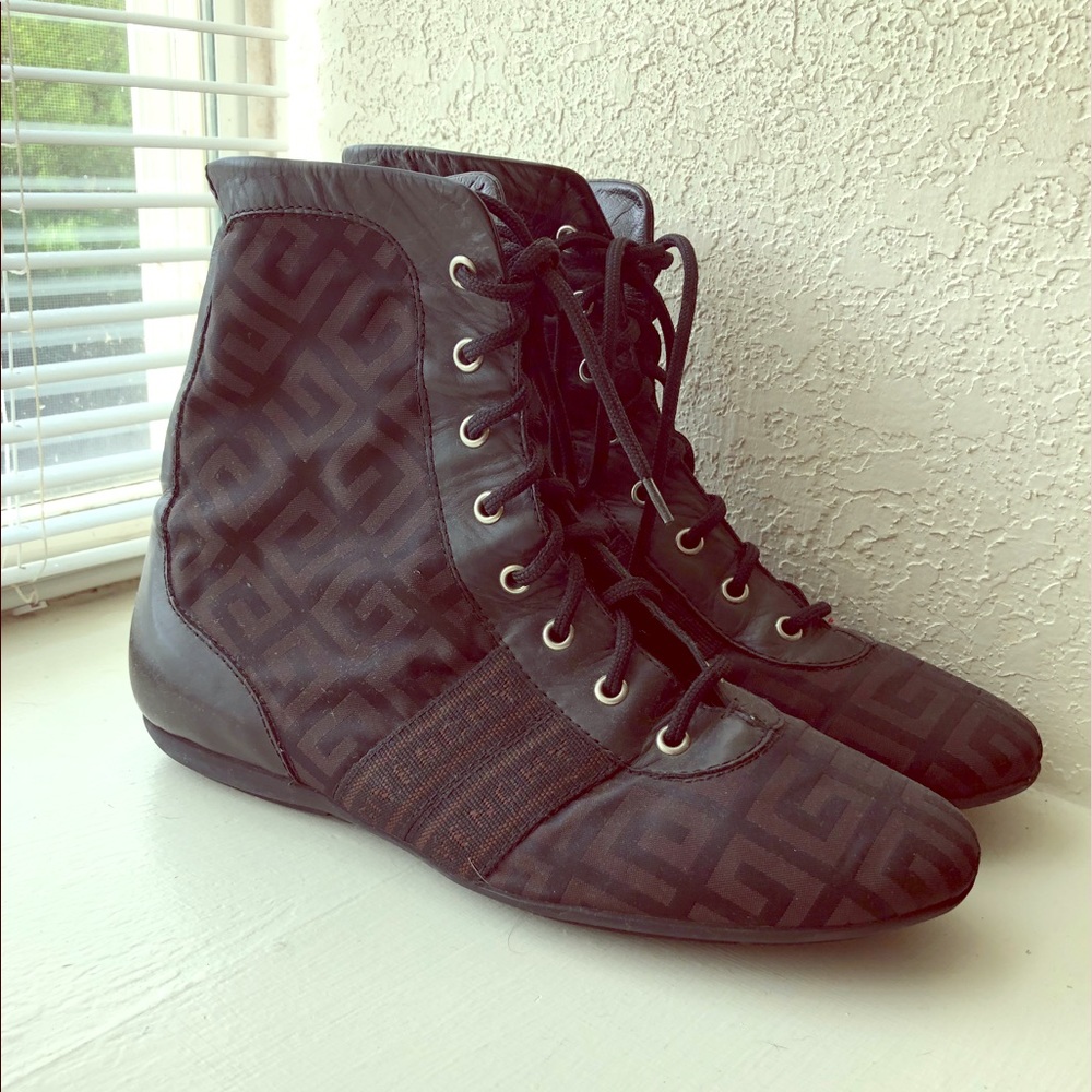 Authentic Givenchy peasant boots with logo accents